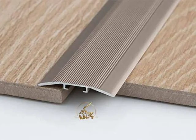 قرنیز کابینت آشپزخانه