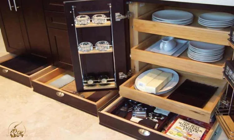 قفسه کابینت مرتب